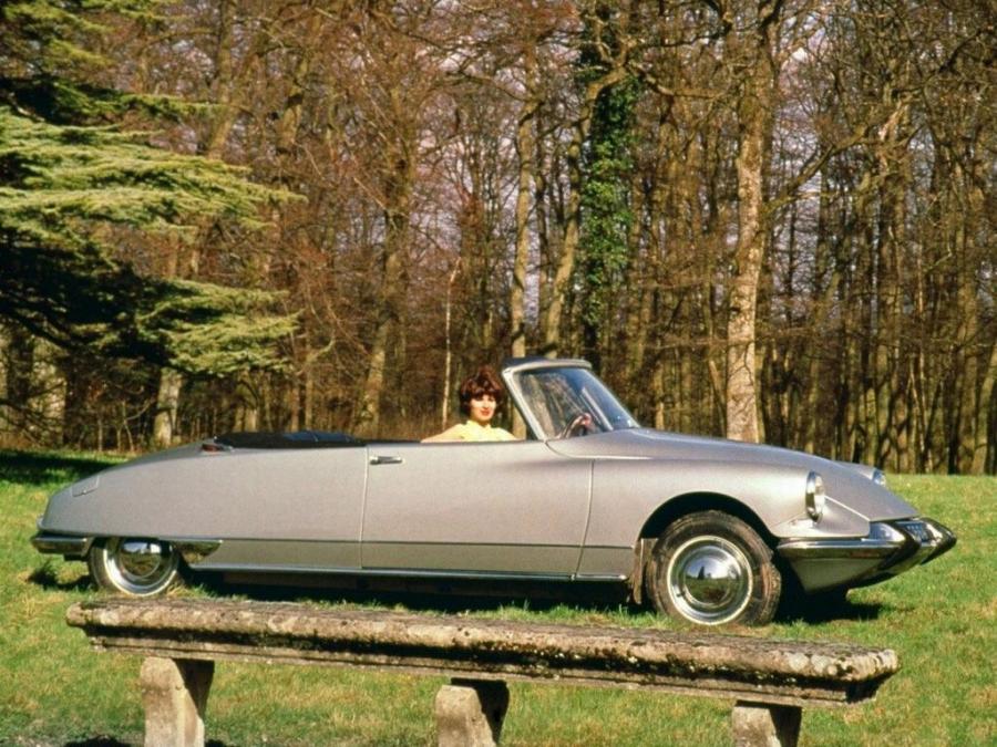  Citroen DS19 Cabriolet 1961 года  (фото 12 из 13)